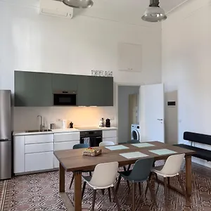 Baia Del Re - Navigli Milano